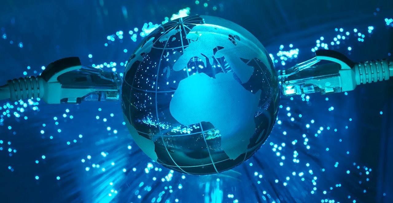 نصف شدن آمار بازدید صرافی های بزرگ crypto websites traffic halve 2 14, مرداد 1405 نصف شدن ترافیک اینترنتی صرافی های بزرگ بیت کوین و رمزارز ها
