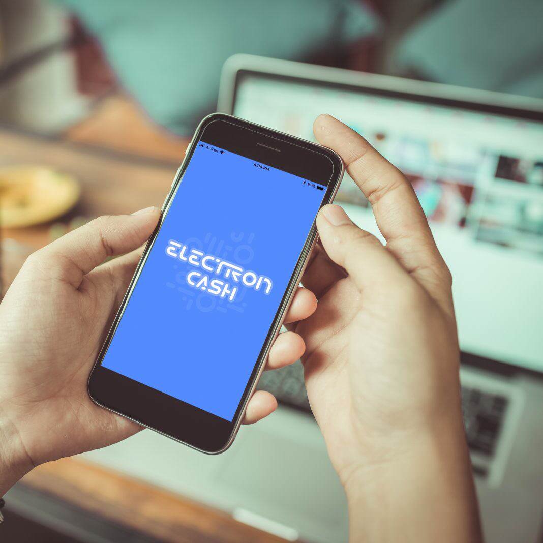 بررسی نسخه جدید iOS کیف پول بیت کوین کش (Electron Cash) ECreview 26, مرداد 1405 کیف پول Electron Cash برای بیت کوین کش و بررسی نسخه جدید iOS آن