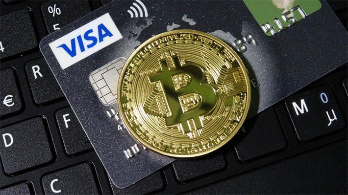 مدیر عامل Visa رمز ارز ها را تهدید بزرگی برای این شرکت نمی داند