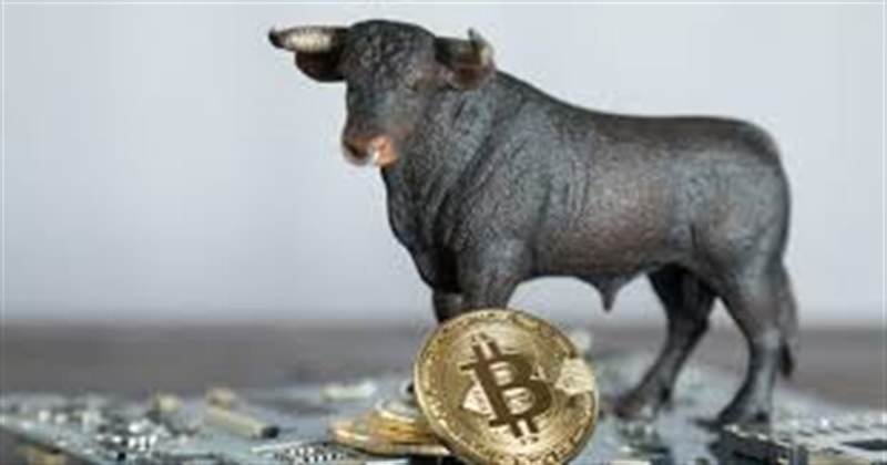 الگوی تحلیل تکنیکال روند قیمت بیت کوین را چگونه پیش بینی می کند؟