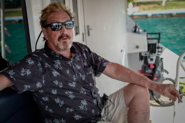 پیشبینی جدید جانی از قیمت بیتکوین در سال 2020، دو میلیون دلار برای هر بیتکوین! john mcafee dominican republic 17, مرداد 1405 پیشبینی جان مکافی از قیمت بیتکوین در سال 2020