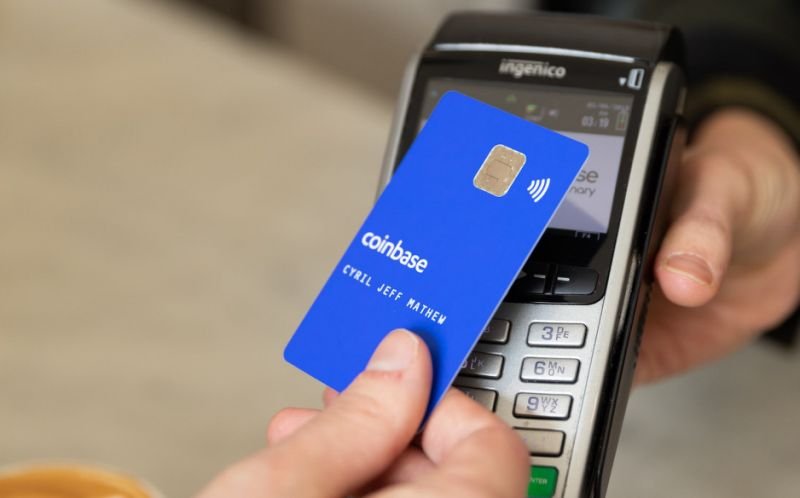 کارت اعتباری کوین بیس از XRP و چهار رمز ارز دیگر نیز پشتیبانی میکند Coinbase card 15, مرداد 1405 کارت اعتباری کوین بیس از XRP و چهار رمز ارز دیگر نیز پشتیبانی میکند