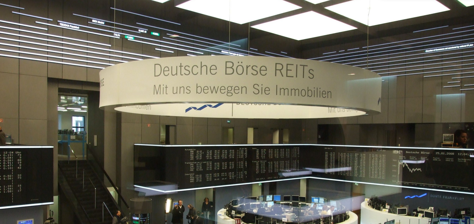 صرافی Deutsche Borse در آستانه عرضه بسته مالی جدید مبتنی بر بیت‌کوین
