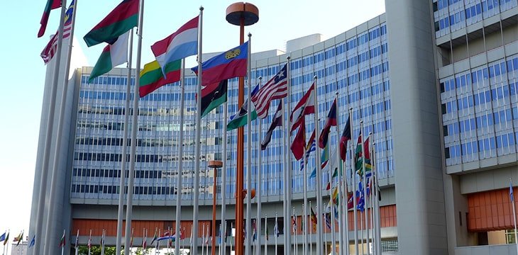 کنیا برای جلوگیری از فساد مالی مقامات به بلاکچین روی آورد UN calls for blockchain to fight rampant corruption in Kenya 20, مرداد 1405 کنیا برای جلوگیری از فساد مالی مقامات به بلاکچین روی آورد