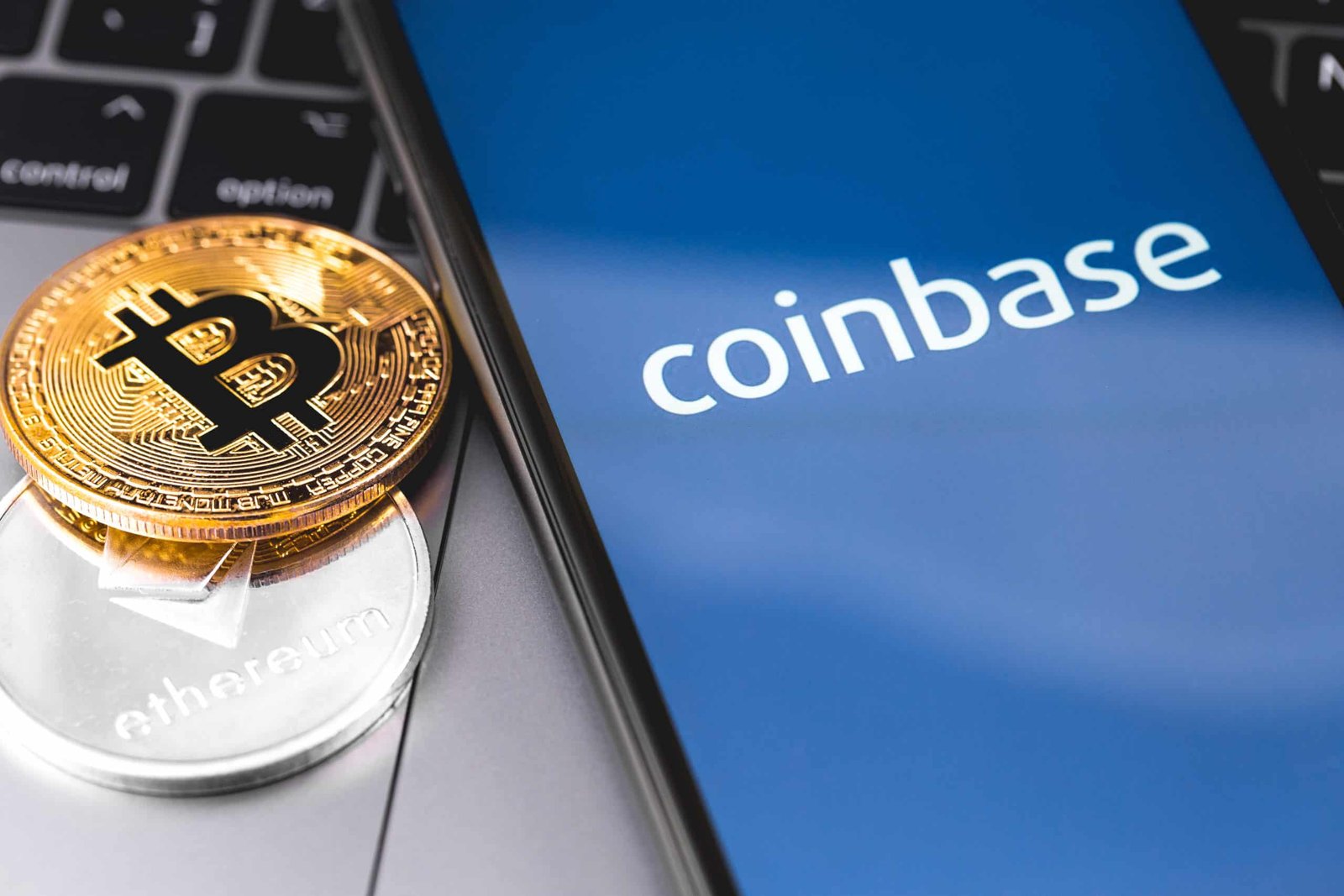 تعویق عرضه‌ی عمومی مستقیم سهام Coinbase