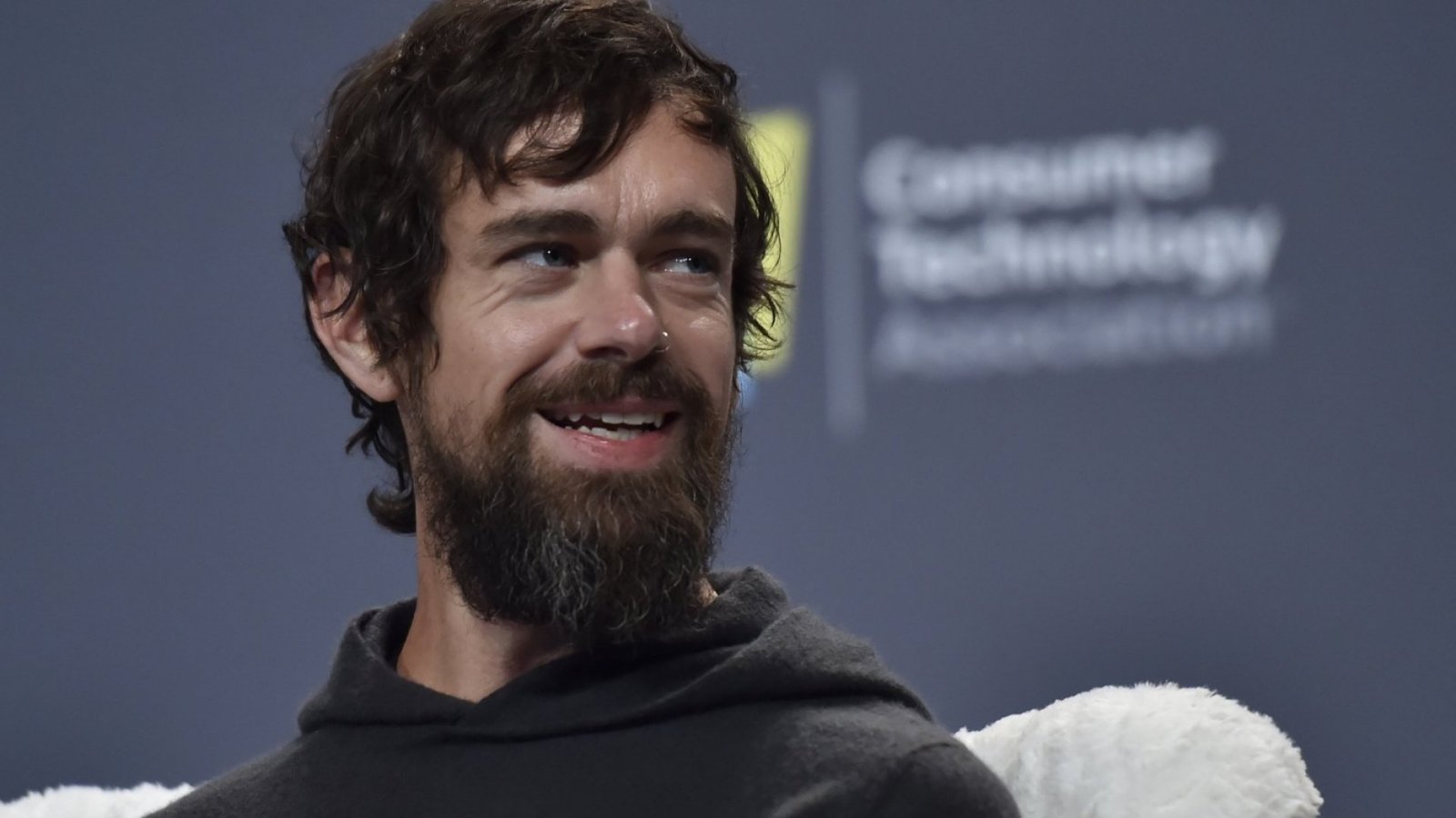 Jack Dorsey اولین توییتش را می‌فروشد