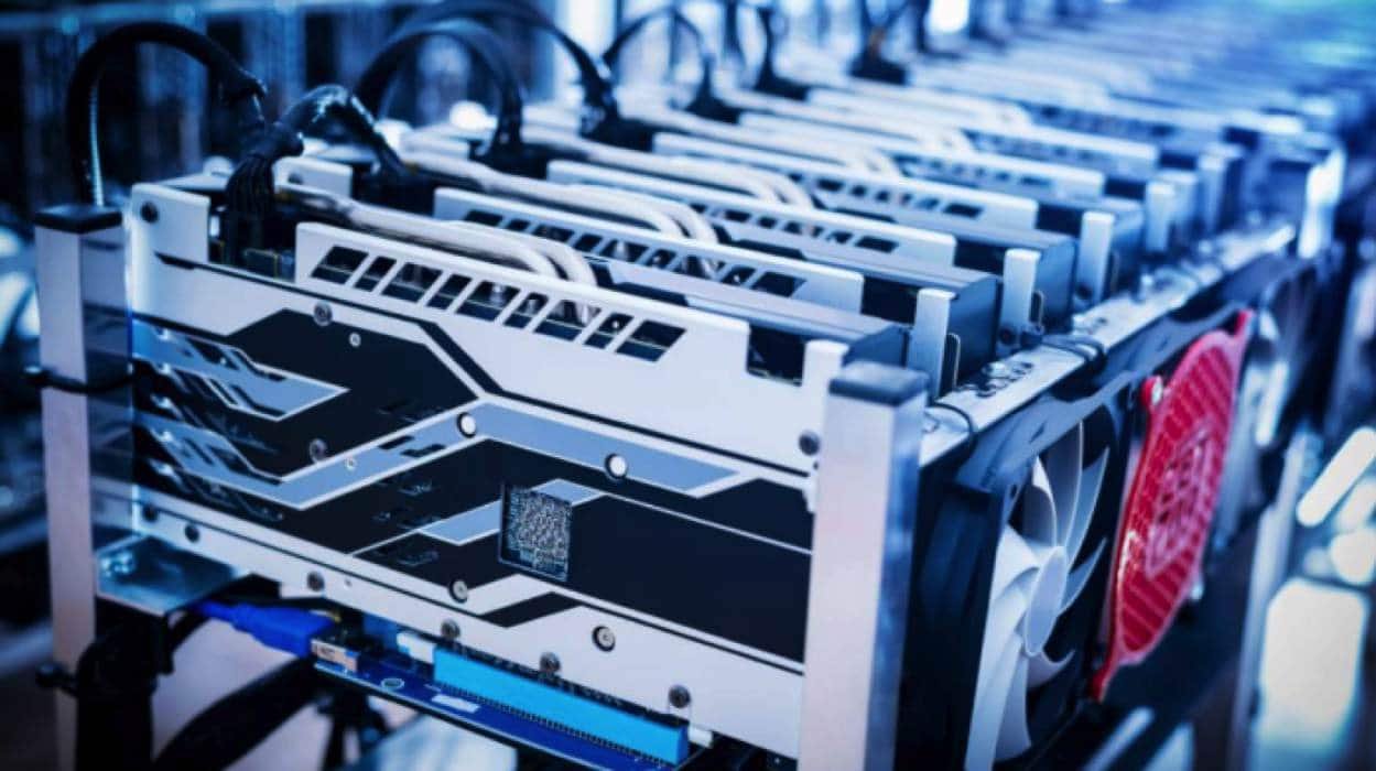 شدیدترین افت سختی استخراج بیت‌کوین در تاریخ رقم خورد!