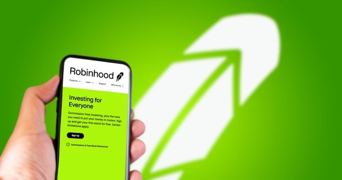 کیف پول کریپتوی Robinhood از سال آینده در دسترس عموم خواهد بود robinhood CoiNIran 15, مرداد 1405 کیف پول کریپتوی Robinhood - کوین ایران