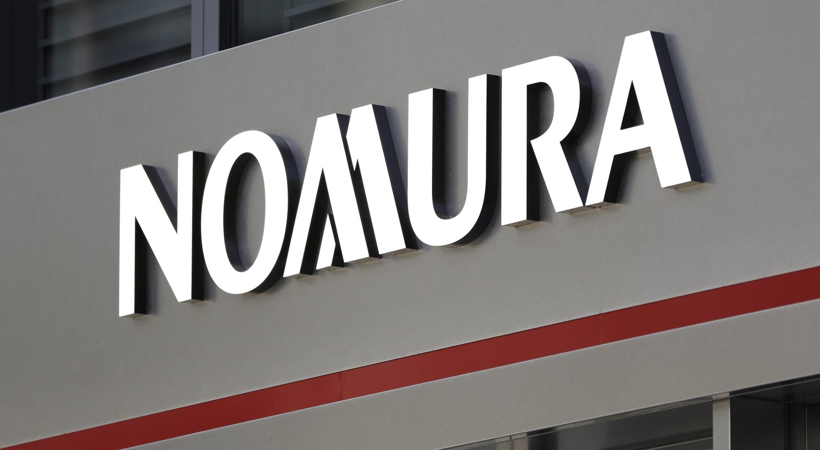 عرضۀ مشتقات بیتکوین به مشتریان آسیایی ازسوی کارگزاری Nomura b nomura a 20190620 e1652528360429 15, مرداد 1405 عرضۀ مشتقات بیتکوین به مشتریان آسیایی ازسوی کارگزاری Nomura