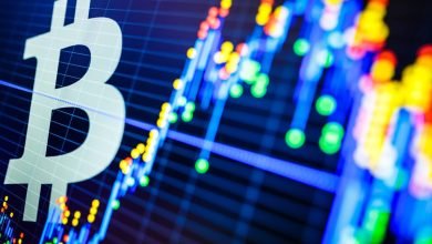 بیت‌کوین برای نخستین بار از سال 2020 نوسان کمتری از بورس نزدک و S&P 500 دارد