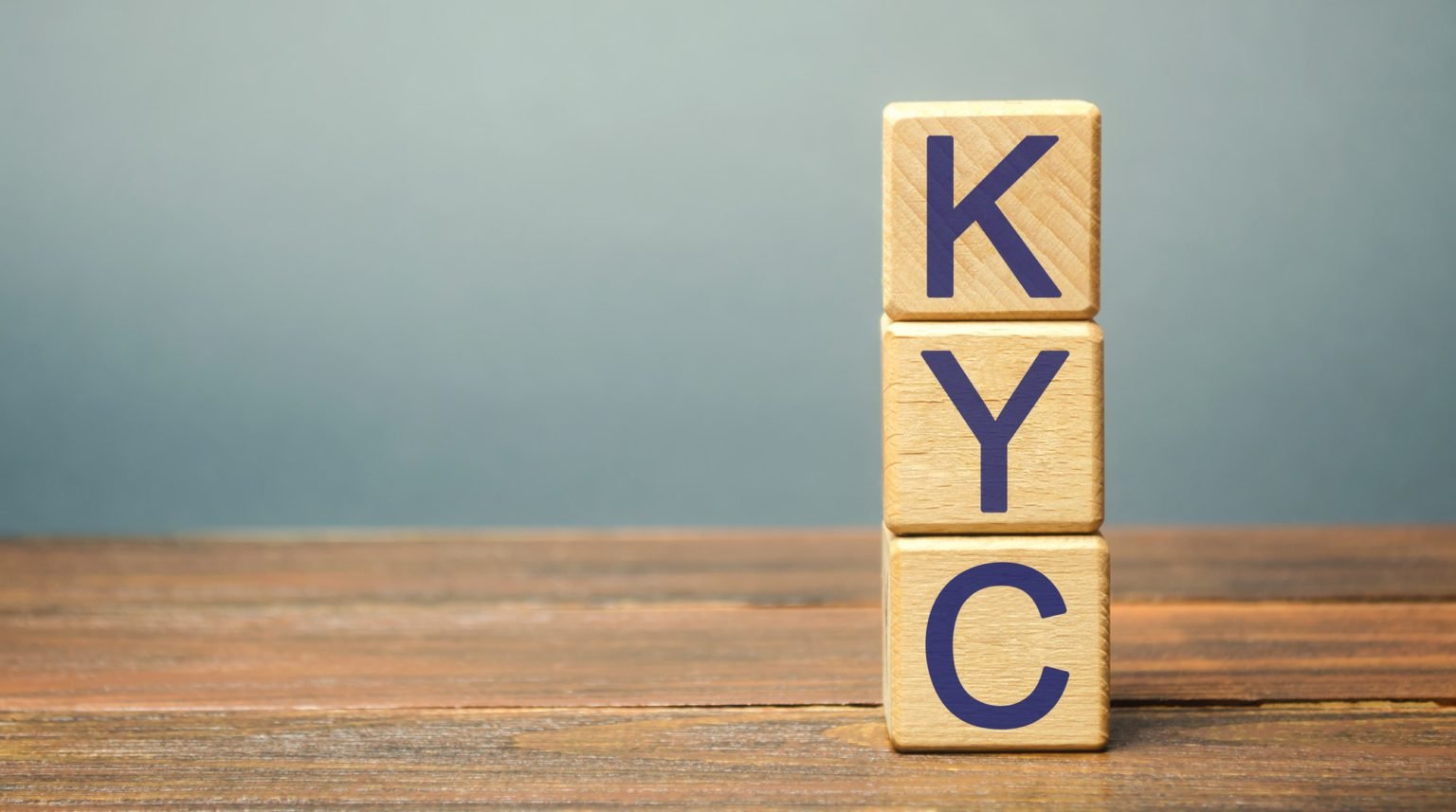 احراز هویت یا مشتریات را بشناس (KYC) چیست؟ راه پیشگیری از پولشویی! kyc 14, مرداد 1405 احراز هویت یا مشتریات را بشناس (KYC) چیست؟ راه پیشگیری از پولشویی!